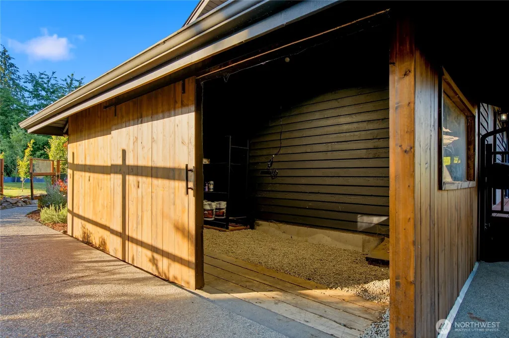 25615 SE 396th Street Enumclaw WA 98022