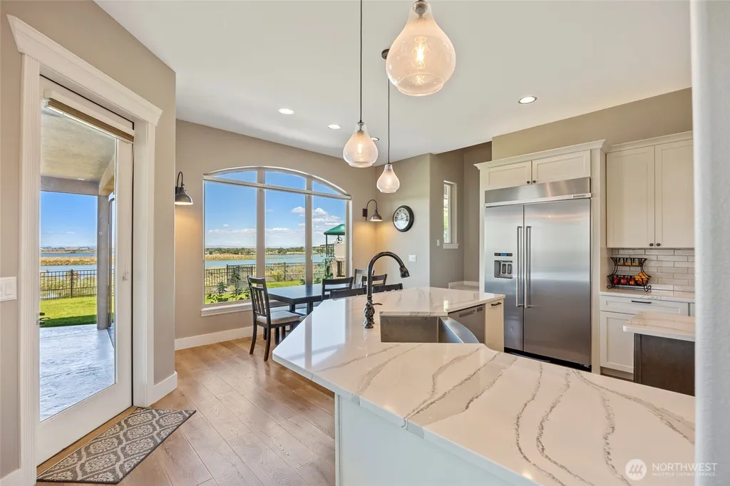 8596 SE Dune Lake Road Moses Lake WA 98837