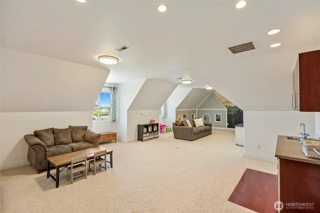 8596 SE Dune Lake Road Moses Lake WA 98837