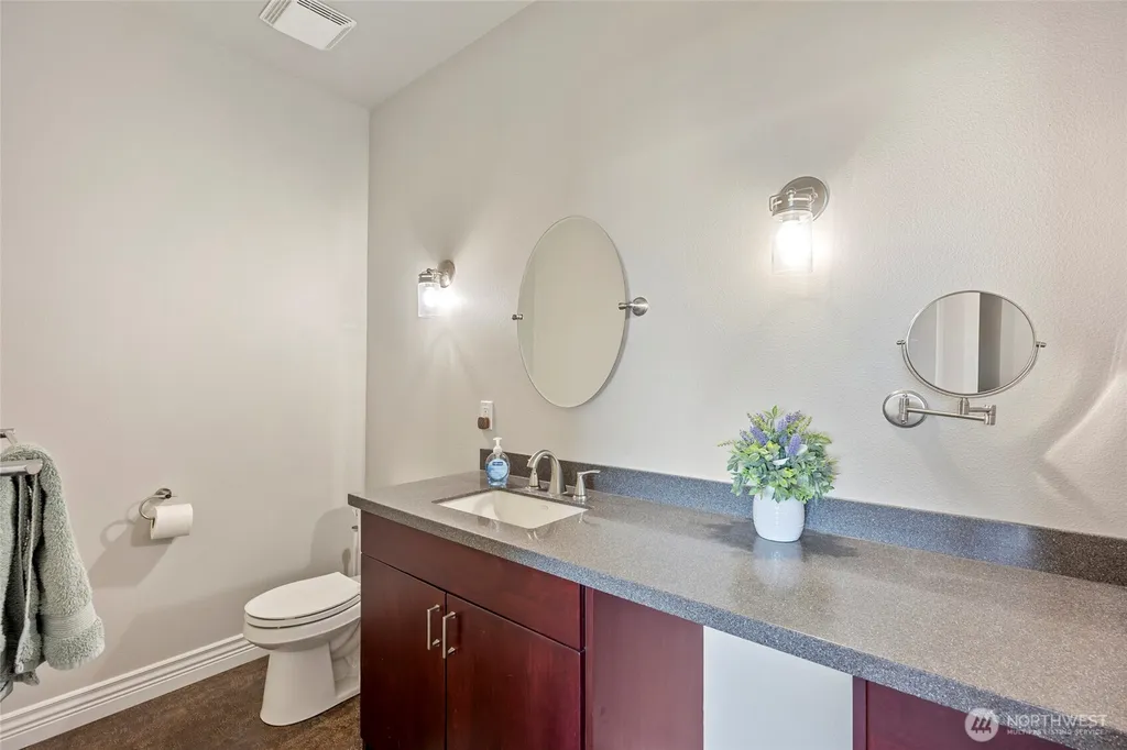 8596 SE Dune Lake Road Moses Lake WA 98837