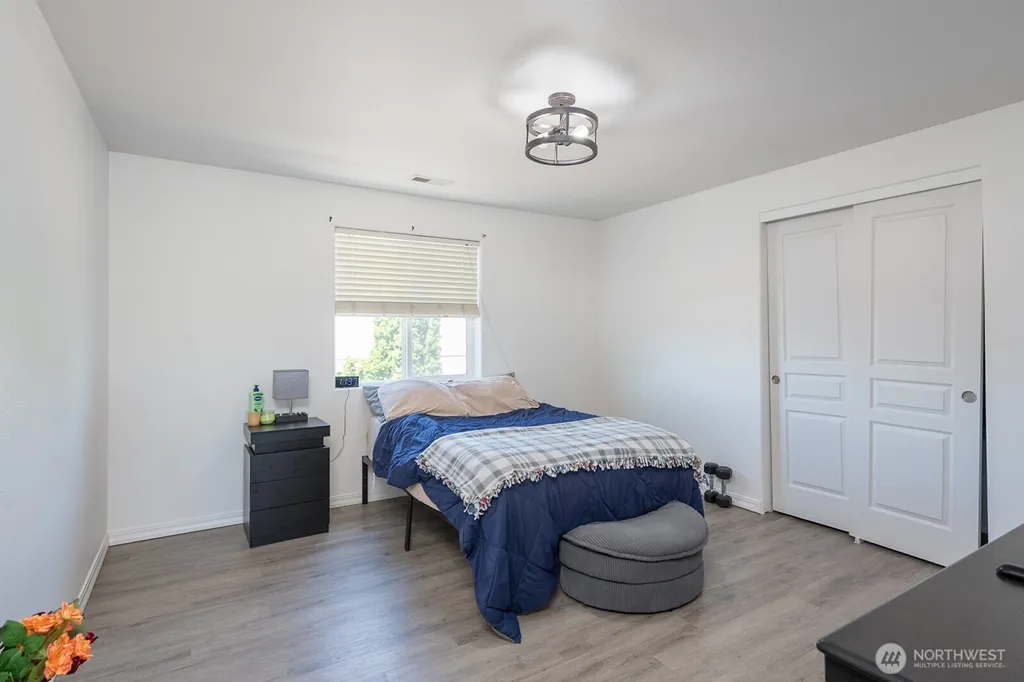 534 N Mississippi Drive Moses Lake WA 98837