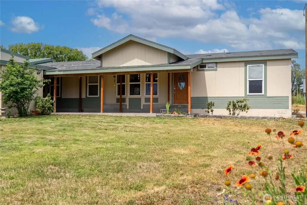 1037 Highway 7 Tonasket WA 98855