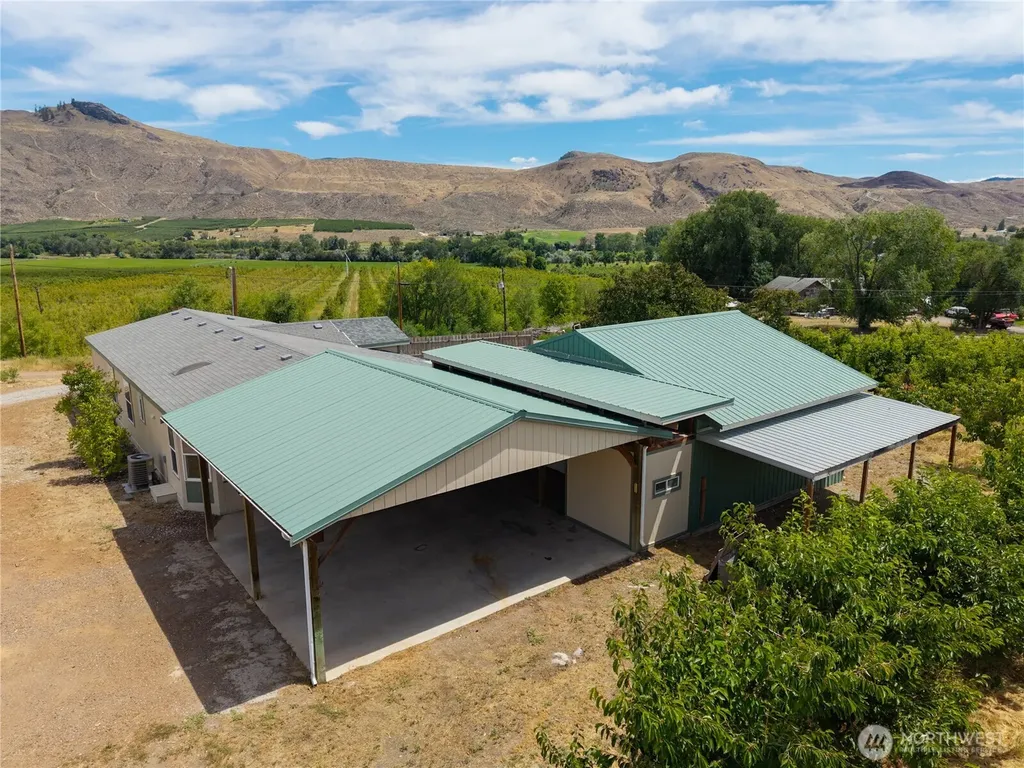 1037 Highway 7 Tonasket WA 98855