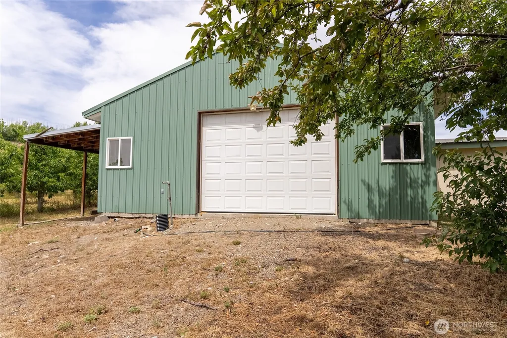 1037 Highway 7 Tonasket WA 98855