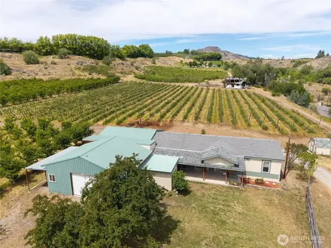 1037 Highway 7 Tonasket WA 98855