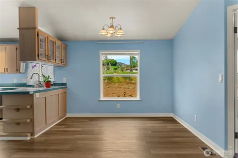 1037 Highway 7 Tonasket WA 98855