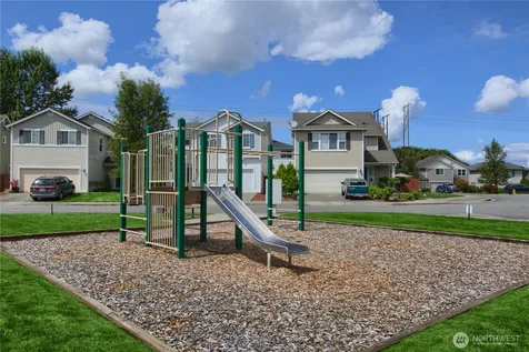 305 Lynnwood Avenue SE Renton WA 98056