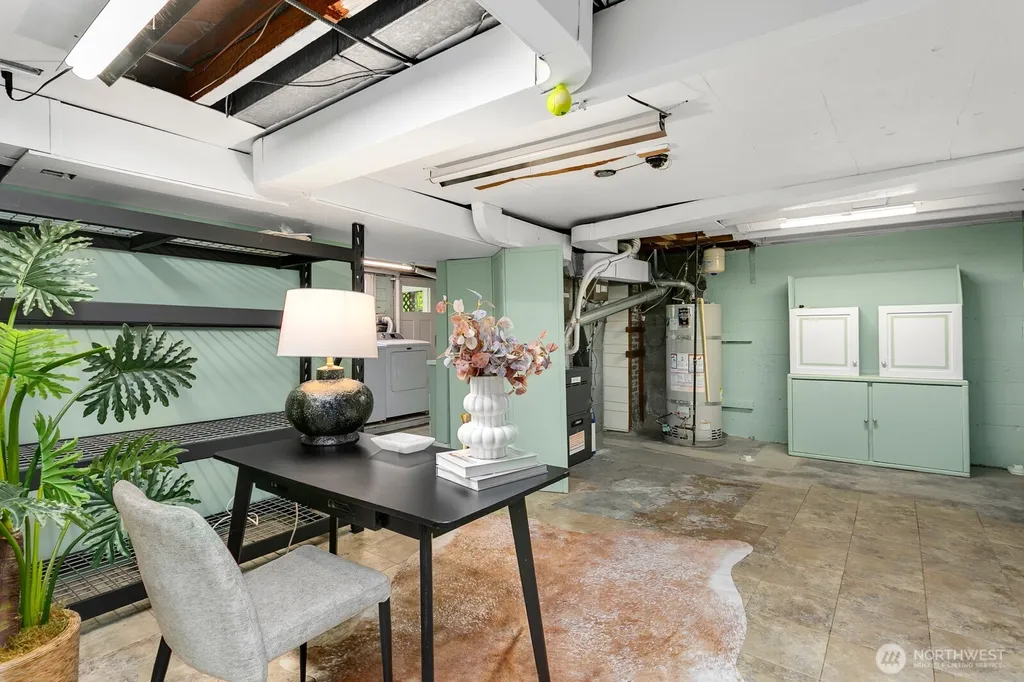 3610 W Viewmont Way W Seattle WA 98199