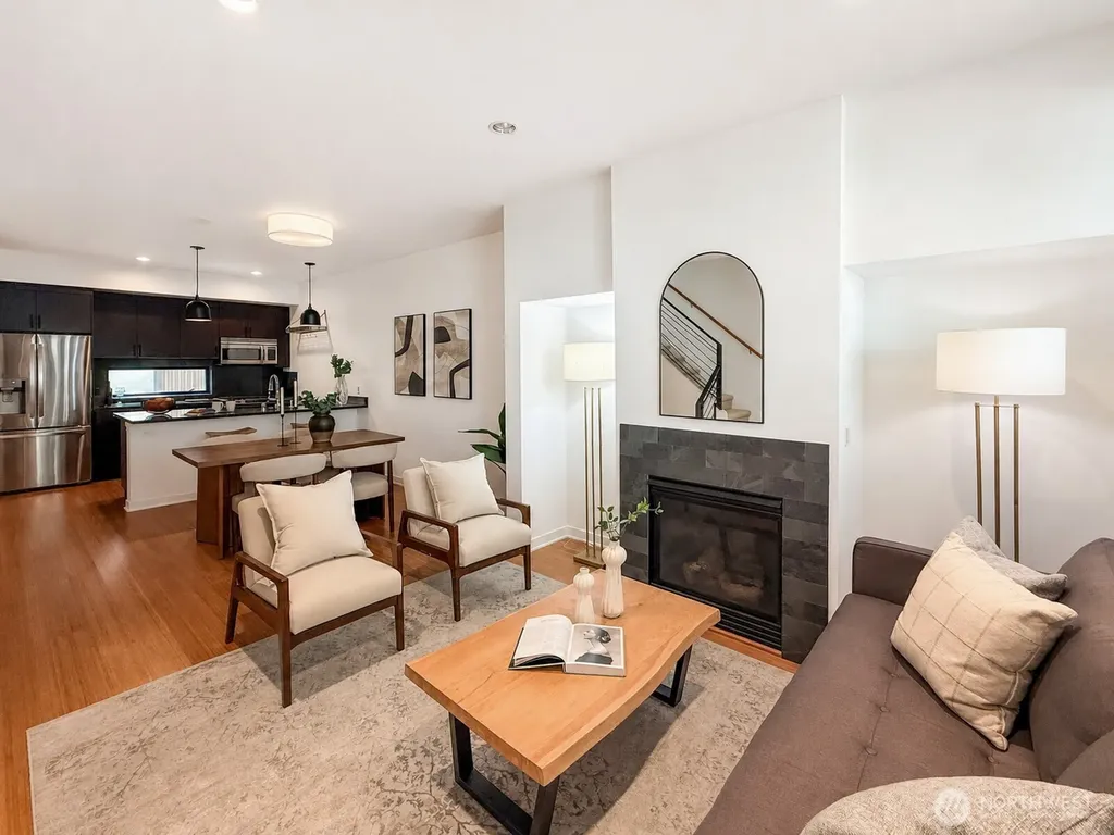 4917 39th Avenue S Seattle WA 98118