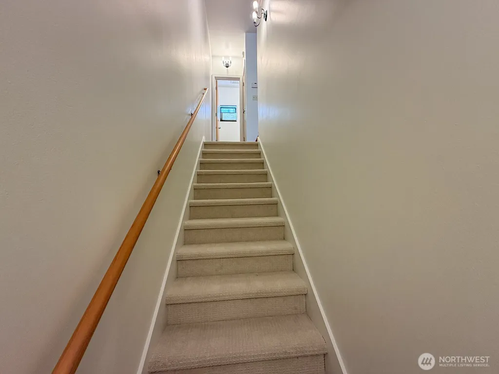 4917 39th Avenue S Seattle WA 98118
