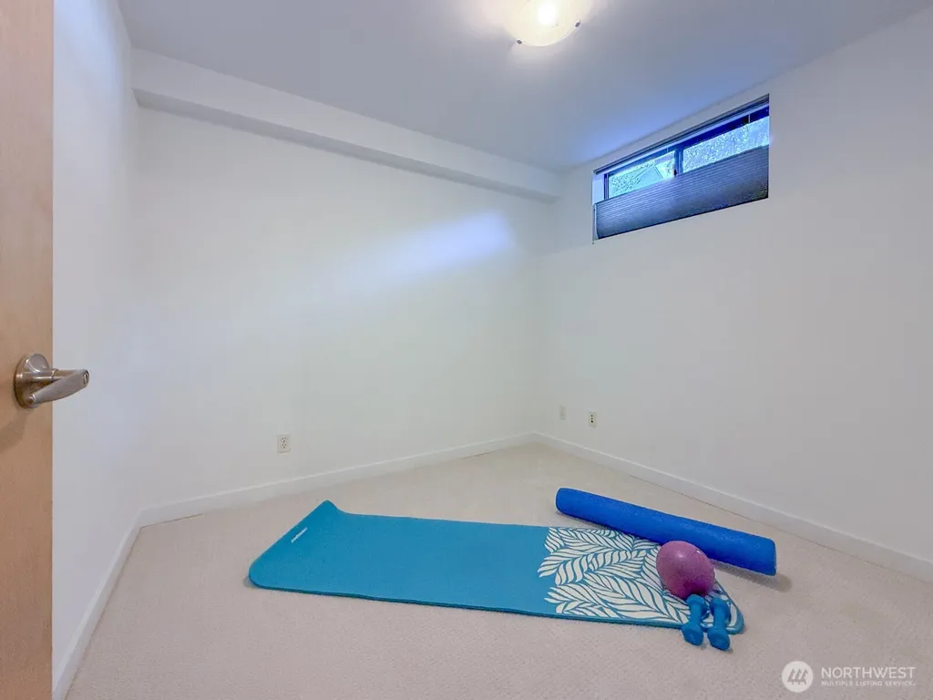 4917 39th Avenue S Seattle WA 98118
