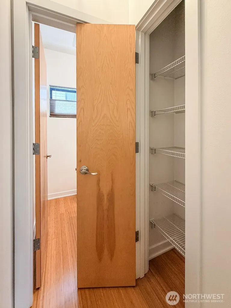 4917 39th Avenue S Seattle WA 98118