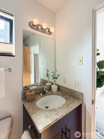4917 39th Avenue S Seattle WA 98118
