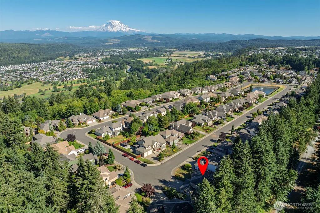 15202 135th Avenue E Puyallup WA 98374