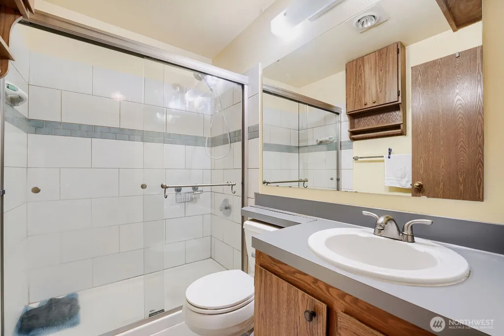 1216 S 80th Street Tacoma WA 98408