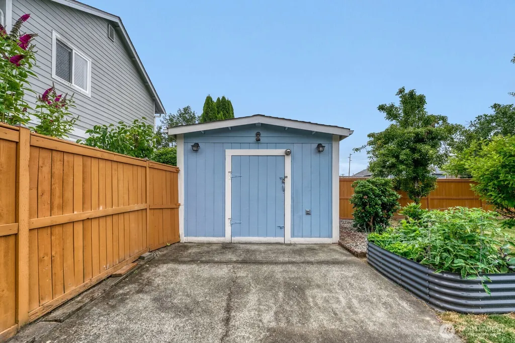 1216 S 80th Street Tacoma WA 98408