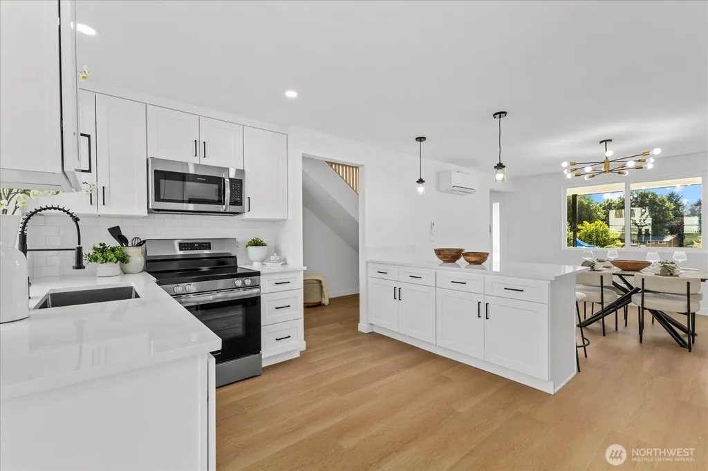 11235 NE 146th Street Kirkland WA 98034