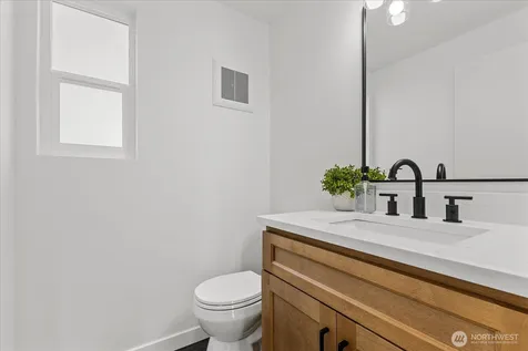 11235 NE 146th Street Kirkland WA 98034