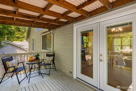 2023 228th Place NE Sammamish WA 98074