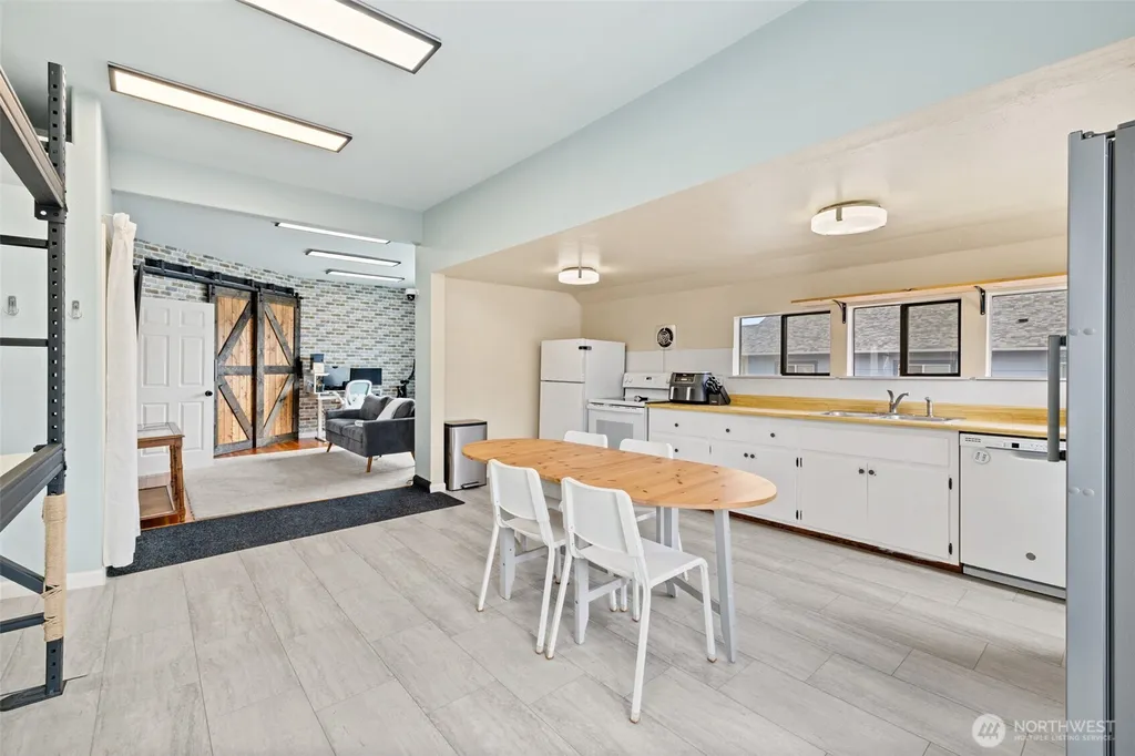 916 Georgiana Street Port Angeles WA 98362