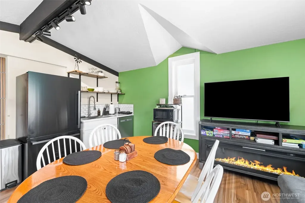 916 Georgiana Street Port Angeles WA 98362