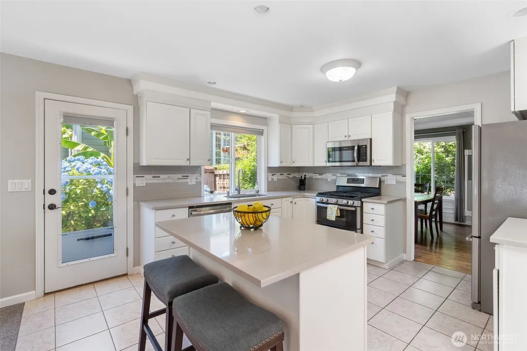 2335 Cedar Park Loop SE Olympia WA 98501