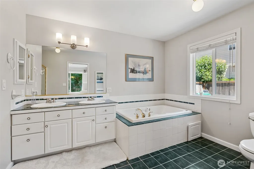 2335 Cedar Park Loop SE Olympia WA 98501