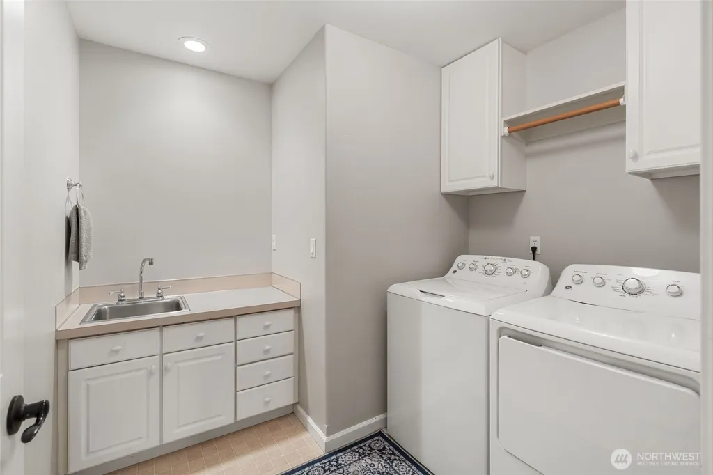 2335 Cedar Park Loop SE Olympia WA 98501