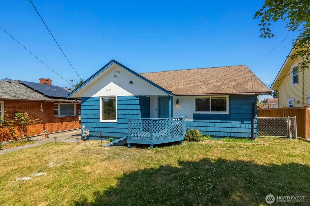 2205 Columbia Ave, Everett, Wa Everett WA 98203