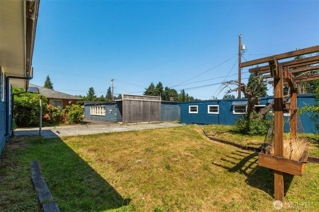 2205 Columbia Ave, Everett, Wa Everett WA 98203