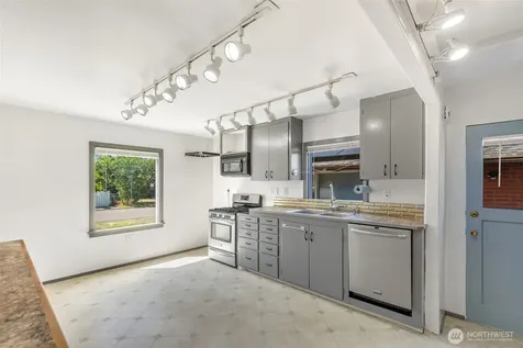 2205 Columbia Ave, Everett, Wa Everett WA 98203