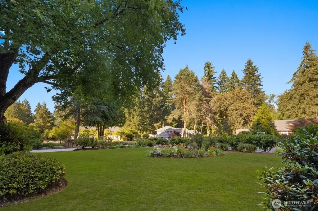 11321 165th Court NE Redmond WA 98052