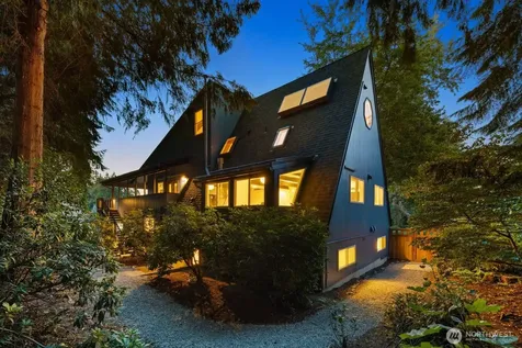 11321 165th Court NE Redmond WA 98052