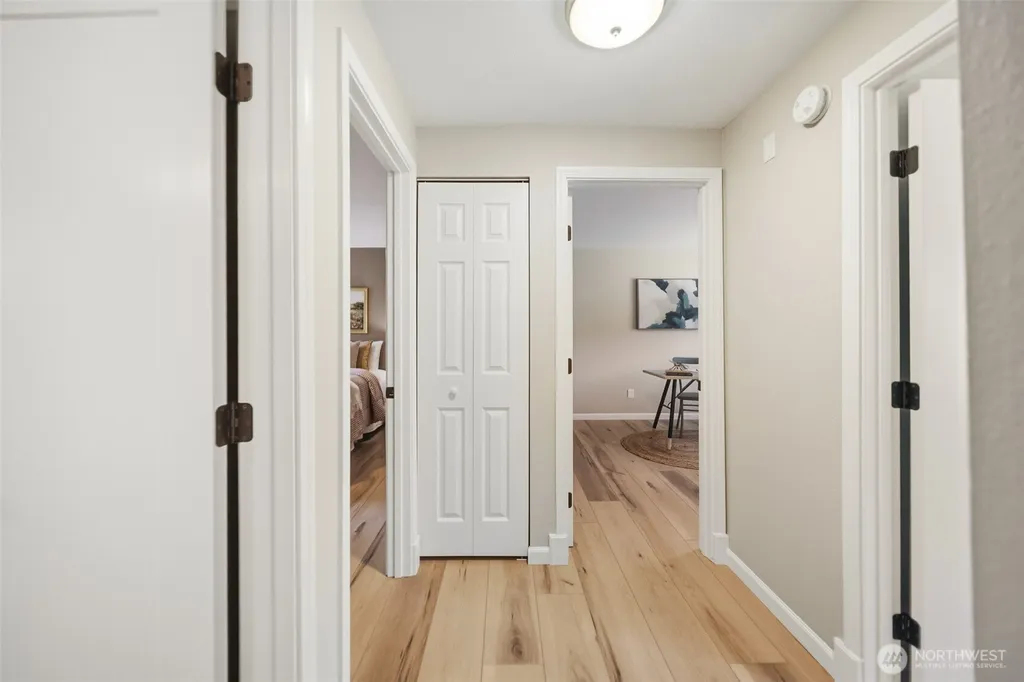 715 NE Redbud Lane Bremerton WA 98311
