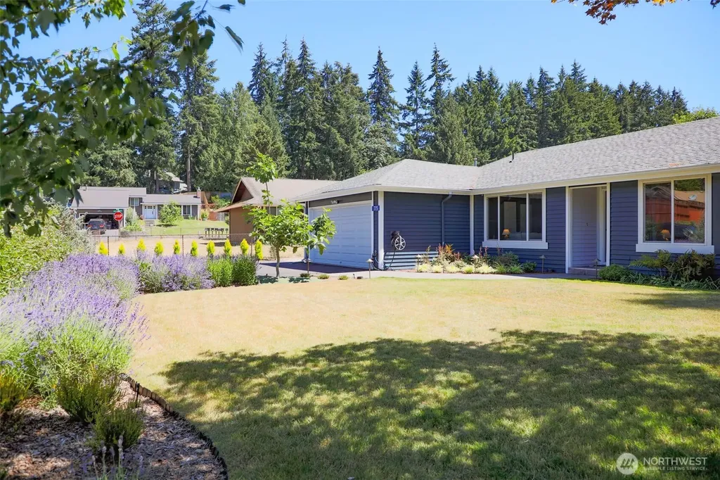 715 NE Redbud Lane Bremerton WA 98311