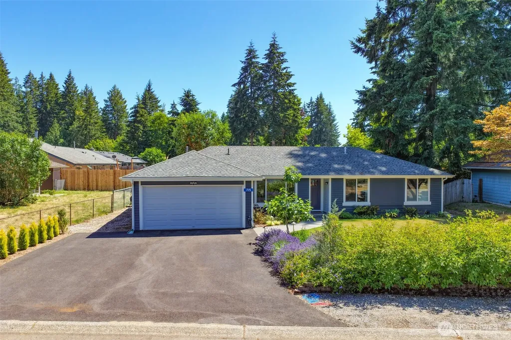 715 NE Redbud Lane Bremerton WA 98311