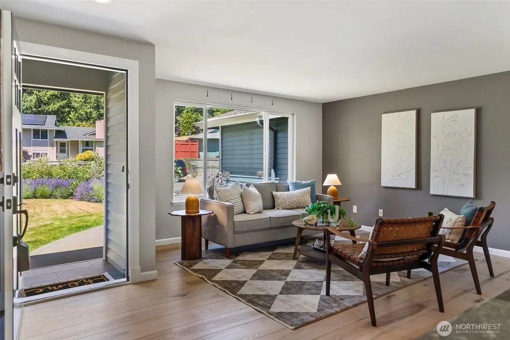 715 NE Redbud Lane Bremerton WA 98311