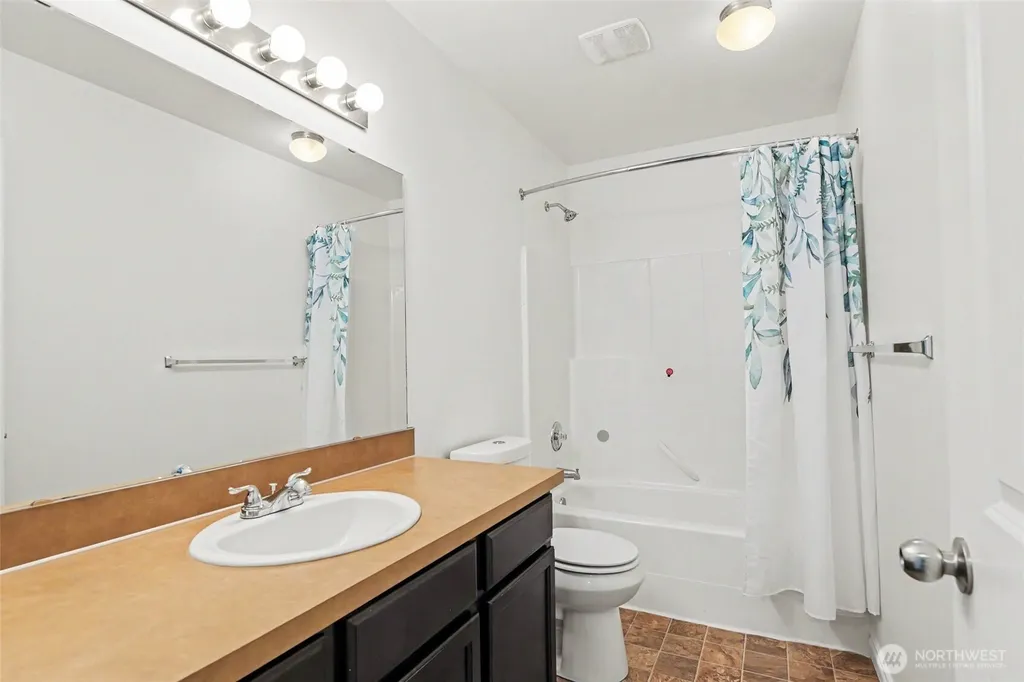 19114 19th Avenue Ct E Spanaway WA 98387