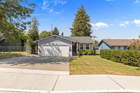 1207 E 64th Street Tacoma WA 98404