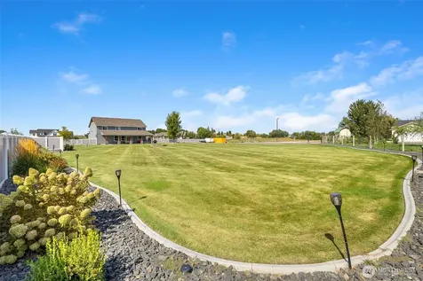 16409 S Lanell Prosser WA 99350