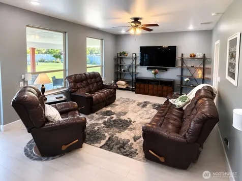 16409 S Lanell Prosser WA 99350