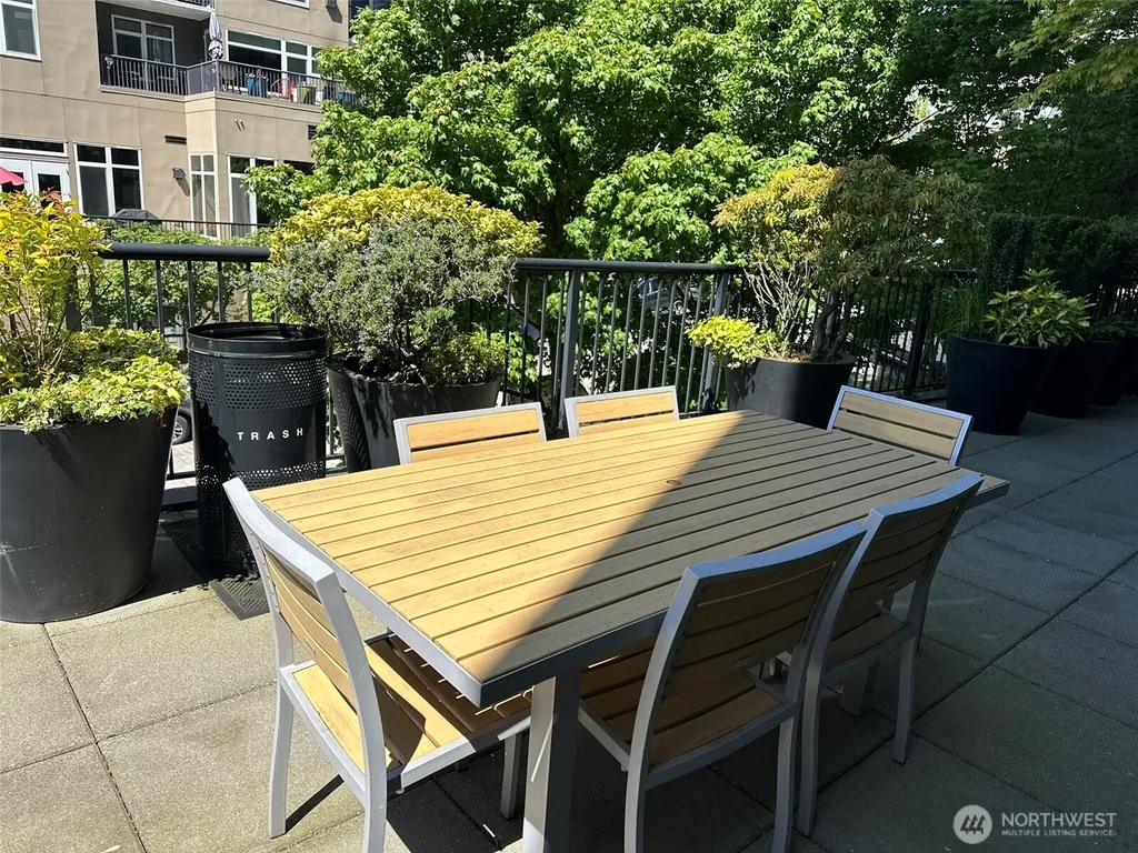 2721 1st Avenue Seattle WA 98121