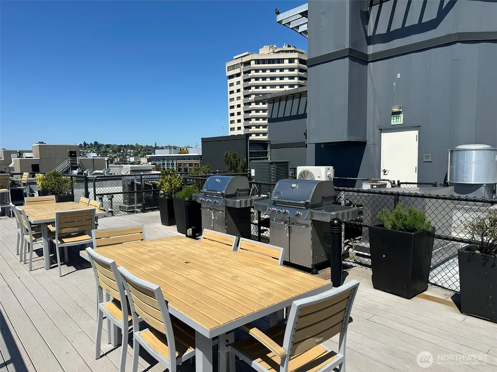 2721 1st Avenue Seattle WA 98121