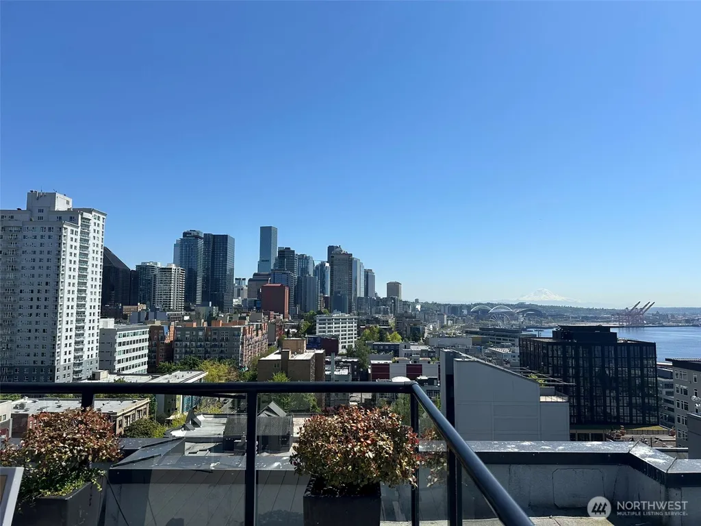 2721 1st Avenue Seattle WA 98121