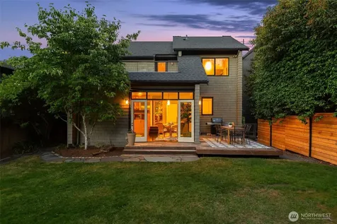 1819 39th Avenue E Seattle WA 98112