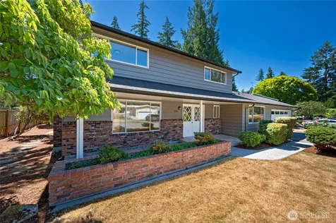 305 NW 198th Street Shoreline WA 98177