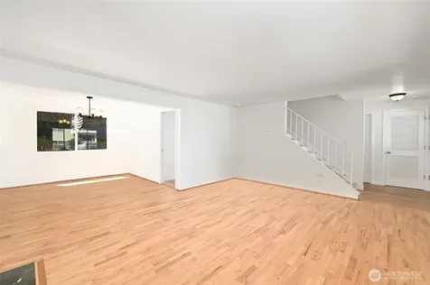 305 NW 198th Street Shoreline WA 98177