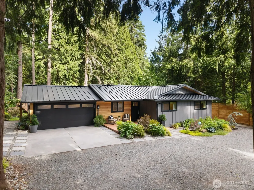 21229 Cypress Way Lynnwood WA 98036
