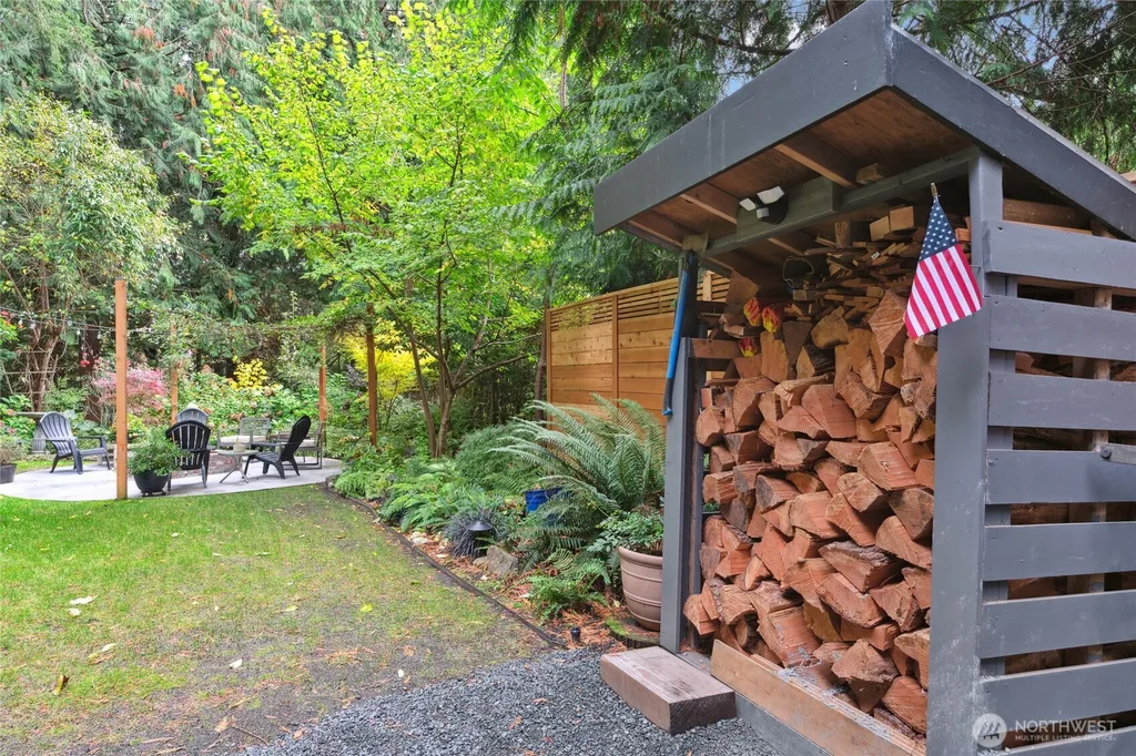 21229 Cypress Way Lynnwood WA 98036