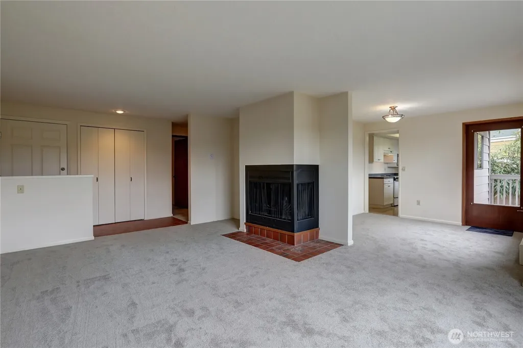 11643 91st Place NE Kirkland WA 98034